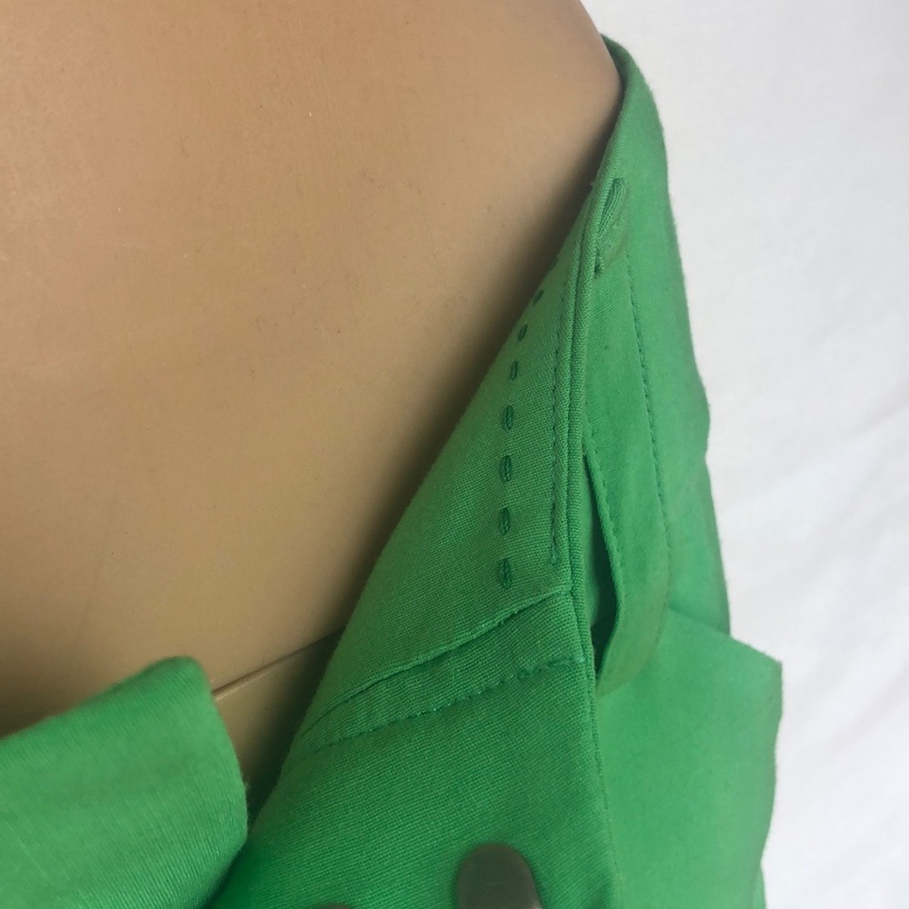 Shorts - Picture 2 of 3